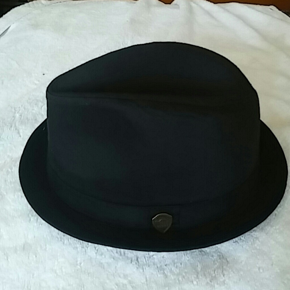 Hat by Pamoa sz l/xl nwot